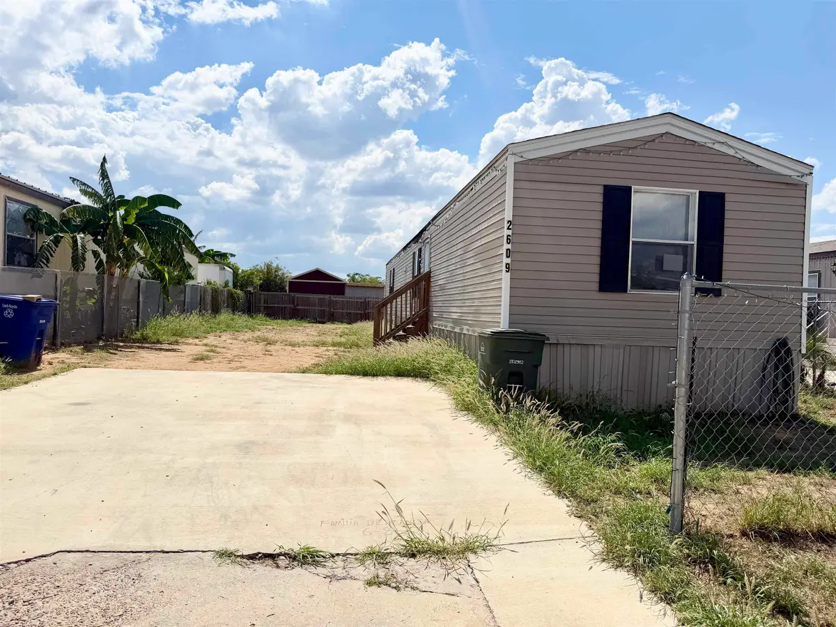 2609 Canelo Dr., Laredo, TX 78046 - #1