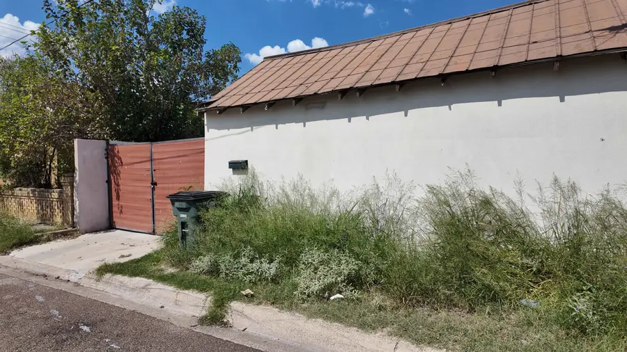 314-316 Victoria St, Laredo, TX 78040 - #3