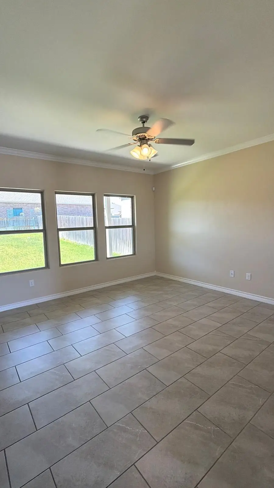 1408 Orto Dr., Laredo, TX 78045 - #2