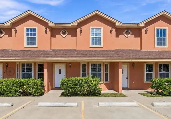 1016 Dicky Lane, LAREDO, TX 78043