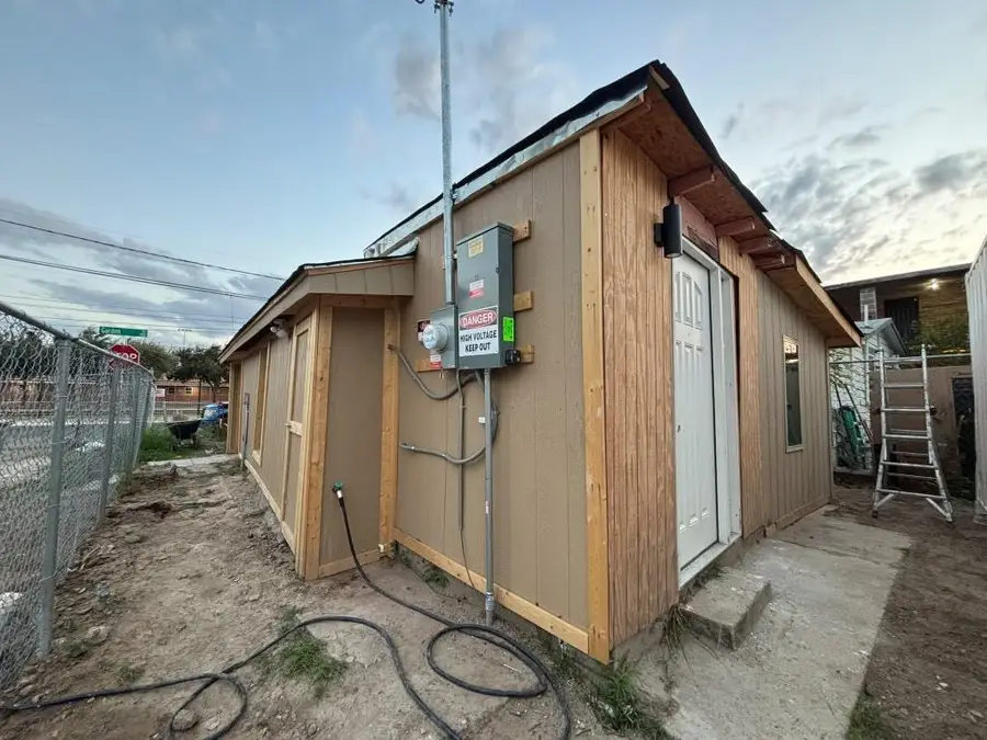 1402 Garden St, Laredo, TX 78040 - #3