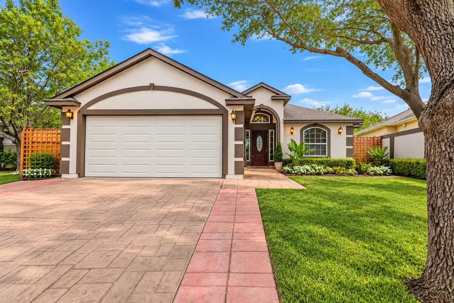 2081 Quito Lp, Laredo, TX 78045 - #2