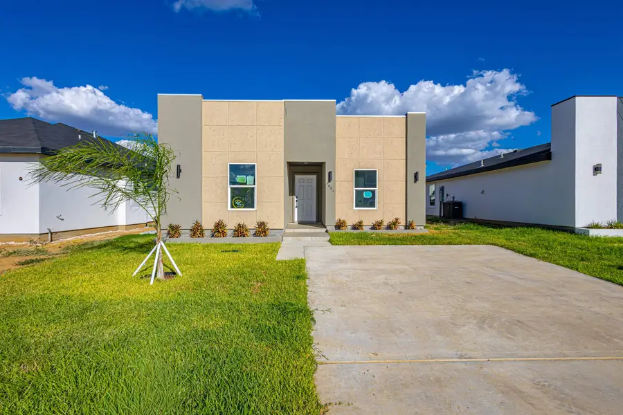 5061 Luna Grande Lp., Laredo, TX 78046 - #3