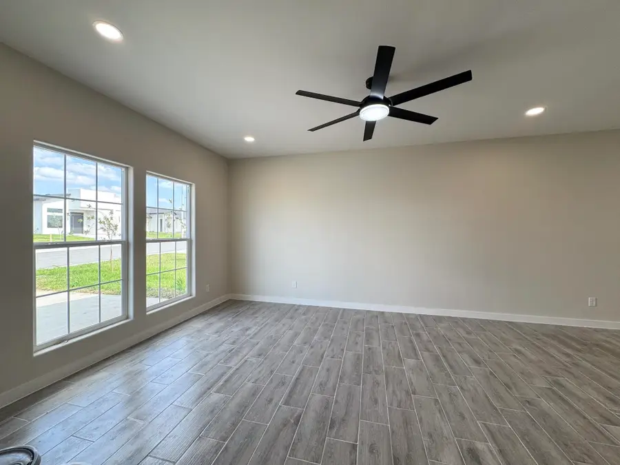 132 Faith Dr., Laredo, TX 78043 - #3