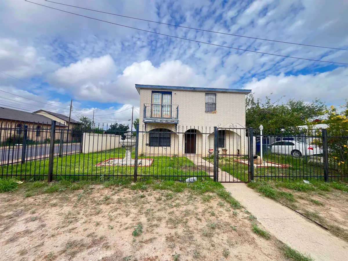4102 Cedar Ave, Laredo, TX 78041 - #1