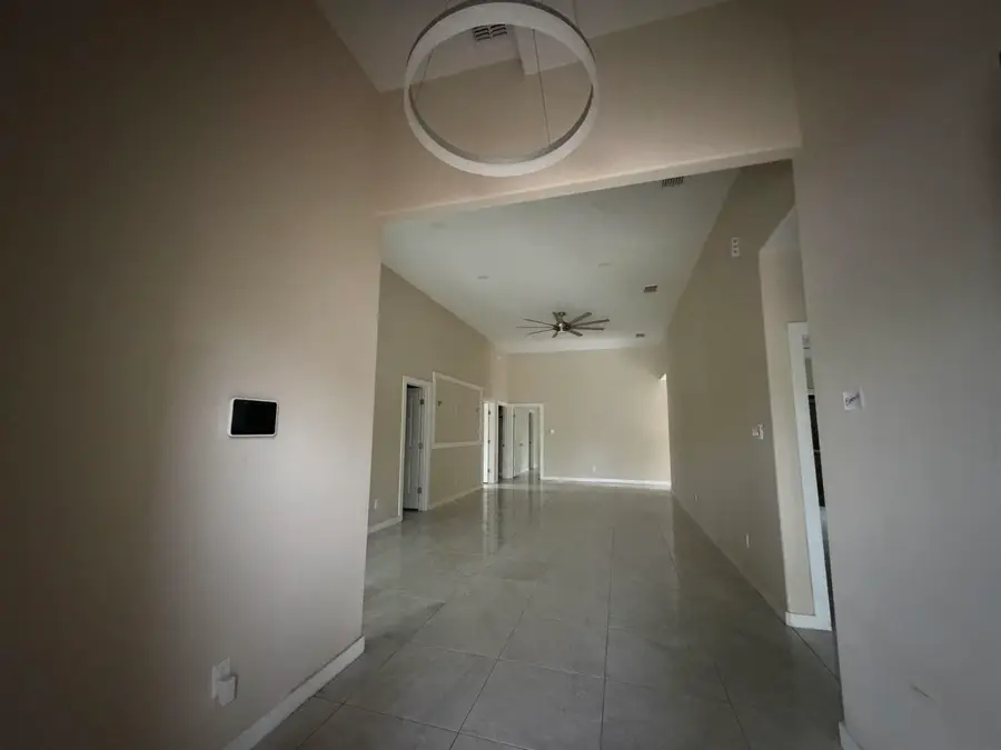 1516 Riddle Dr, Laredo, TX 78046 - #2
