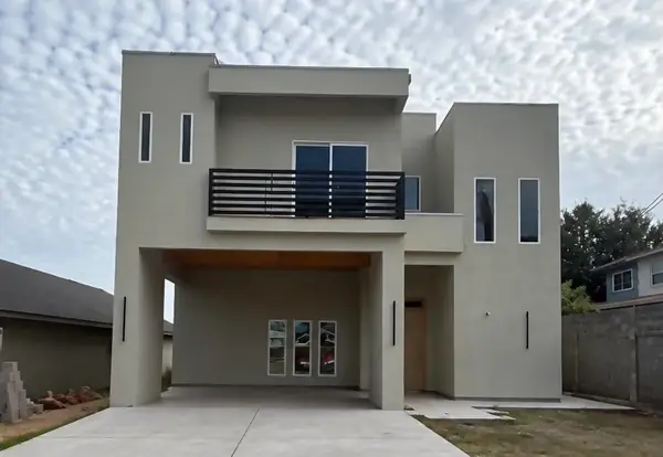 2905 Bayard St, LAREDO, TX 78046