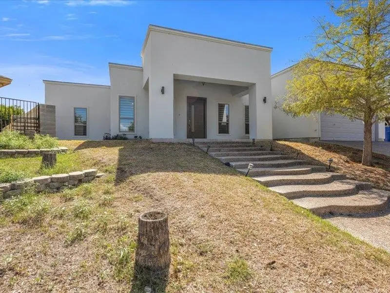 9019 Siller Lp, Laredo, TX 78045 - #2