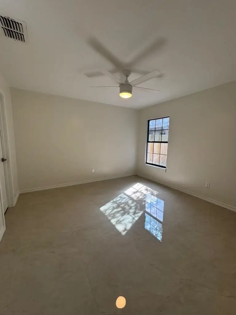 402 Jazmin Rd, Laredo, TX 78043 - #2