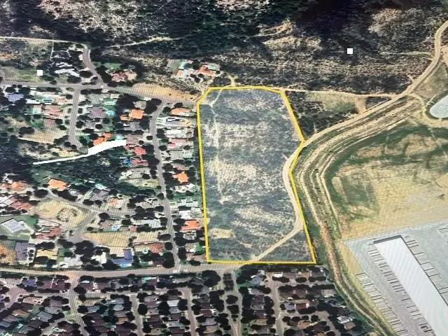 307 Muller Memorial Blvd, Laredo, TX 78045-4119 - #1