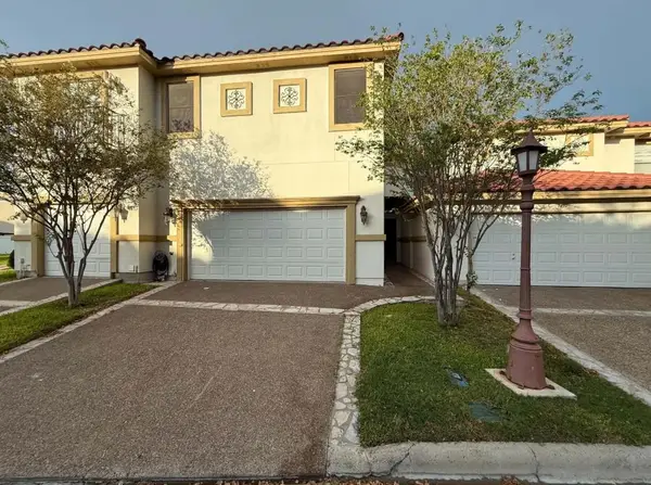 7212 Lake Victoria Rd, Laredo, TX 78041