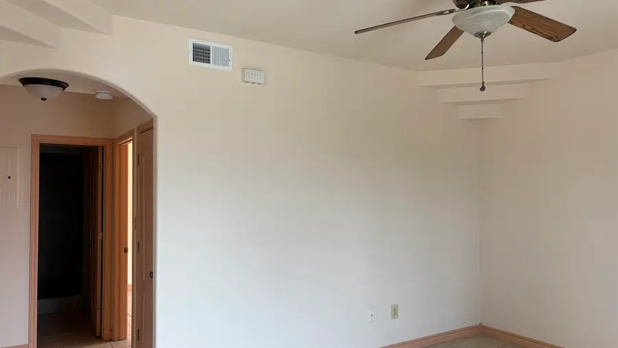 2903 S Martin Ave, Laredo, TX 78046 - #3