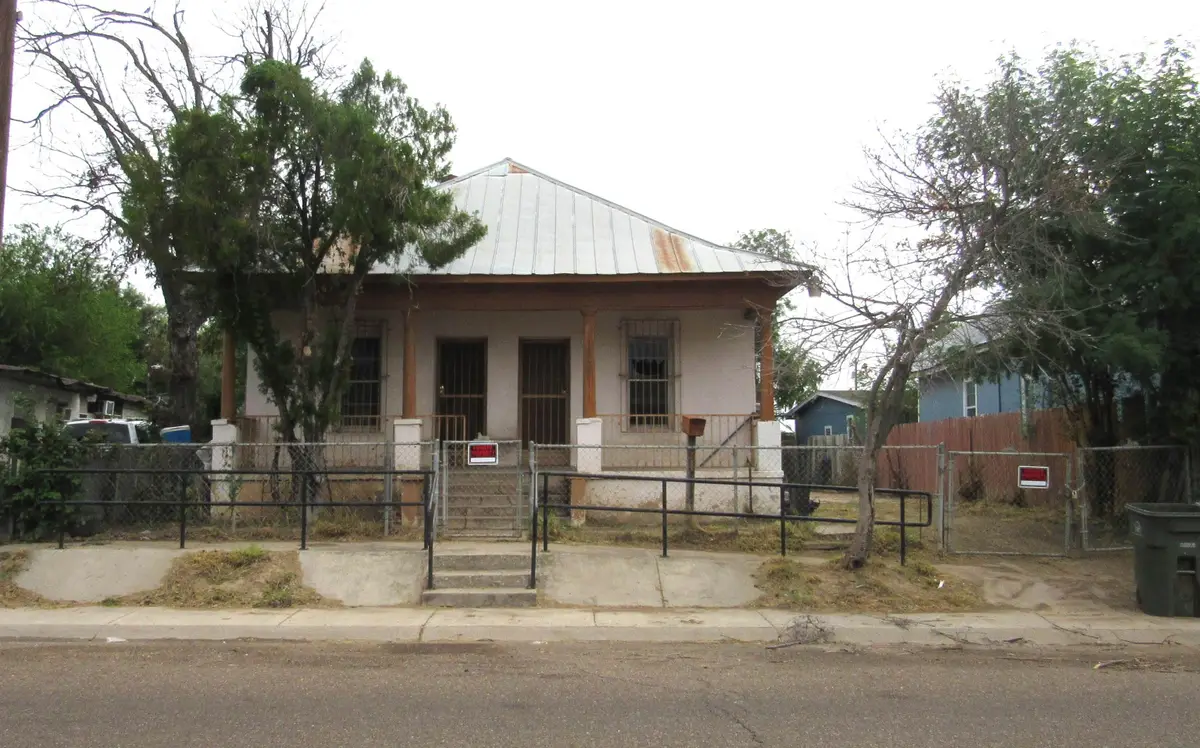 1703 Convent Ave, Laredo, TX 78040 - #1
