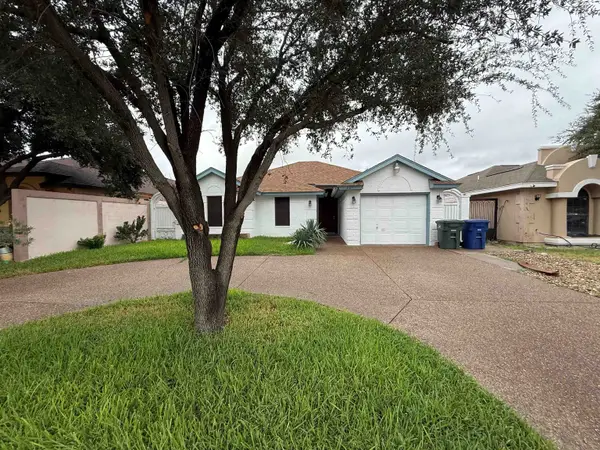 237 Corral Dr, Laredo, TX 78045