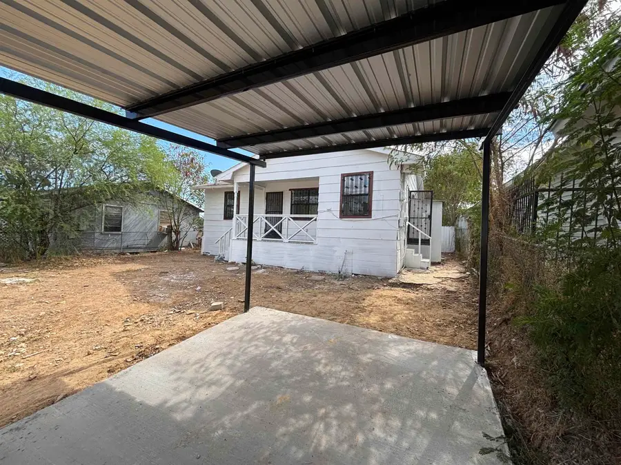 2507 San Salvador St, Laredo, TX 78046 - #2