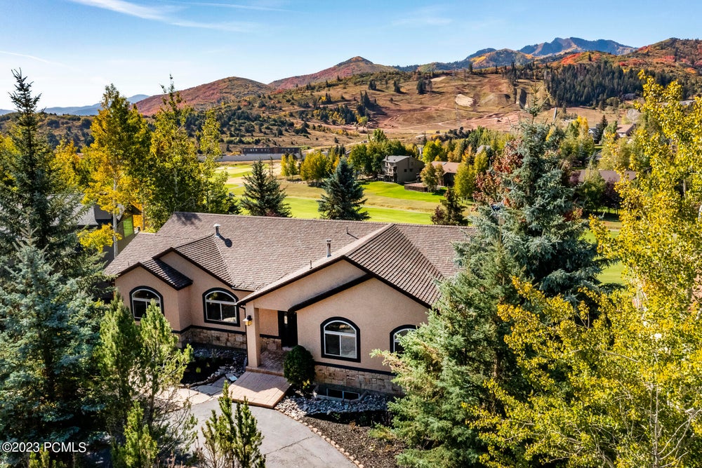 3785 W Saddleback Road, Park City, UT 84098 BHGRE
