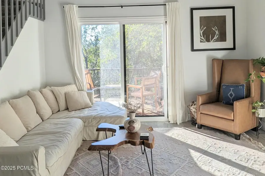 2025 Canyons Resort Drive #Apt J8, Park City, UT 84098 - Image #3