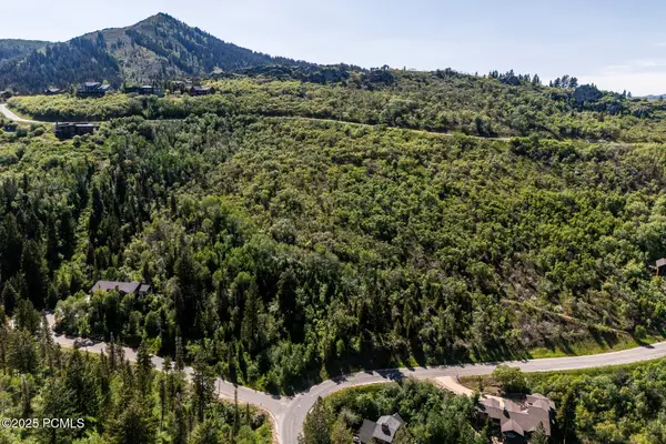 6890 Canyon Drive Court, Park City, UT 84098