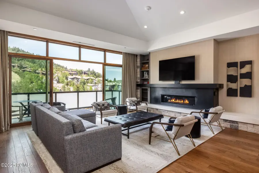 2290 E Deer Valley Drive #4030 / 4031, Park City, UT 84060 - #2