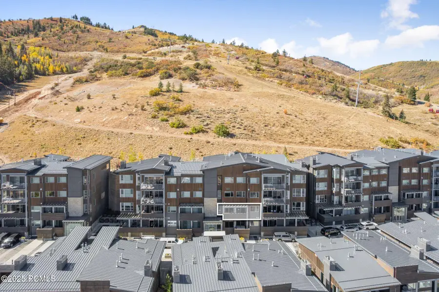 2752 W High Mountain Road #207, Park City, UT 84098 - Image #3