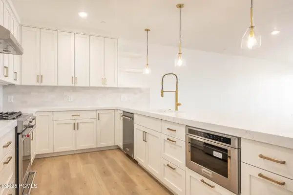 2250 E Murray Holladay Road #305, Holladay, UT 84117