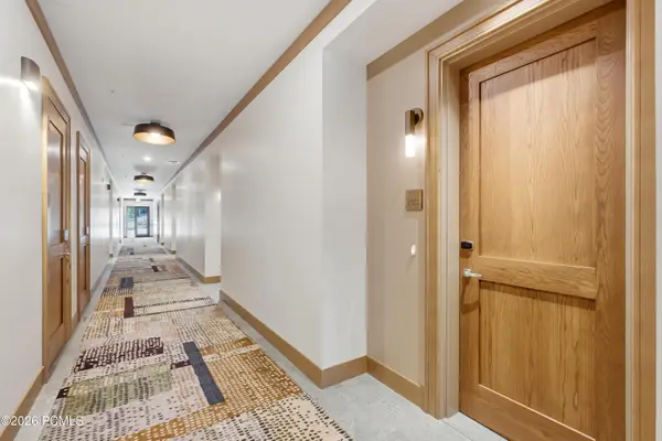 700 N Homestead Drive #Bldg 23 Unit 101, Midway, UT 84049