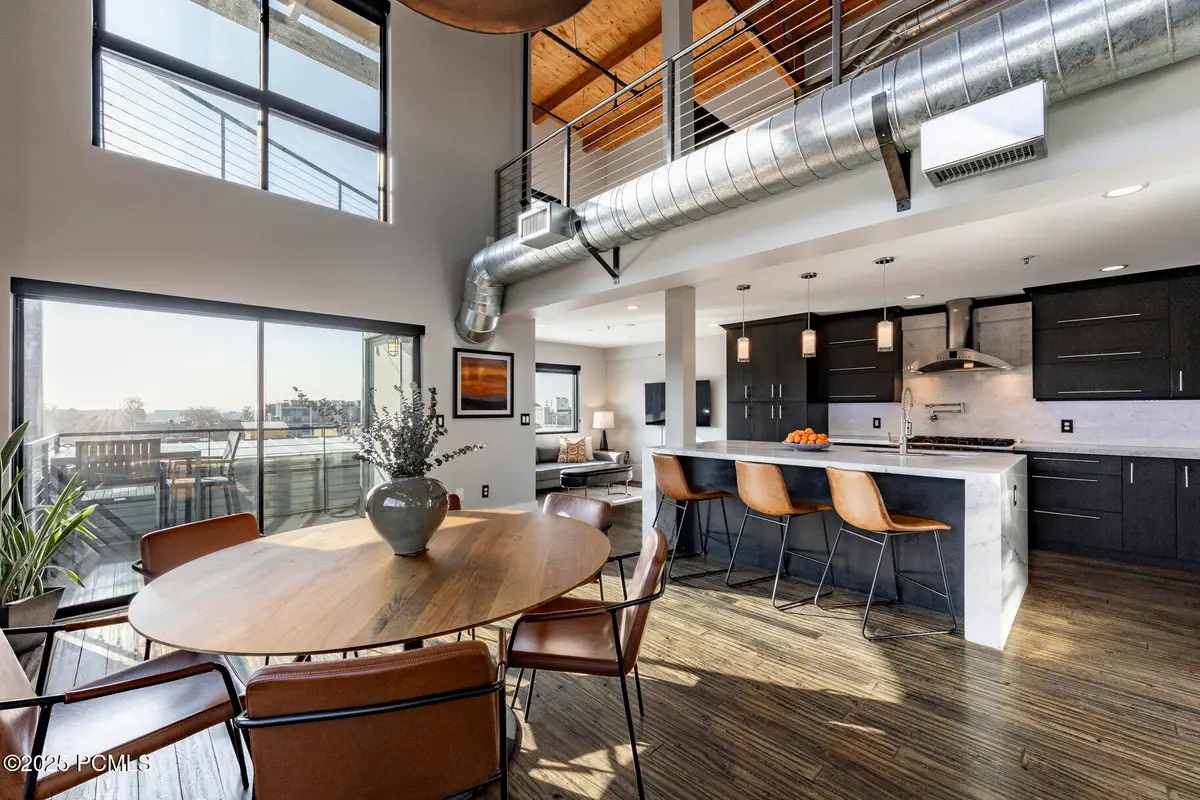 328 W 200 South #601, Salt Lake City, UT 84101 - Image #1