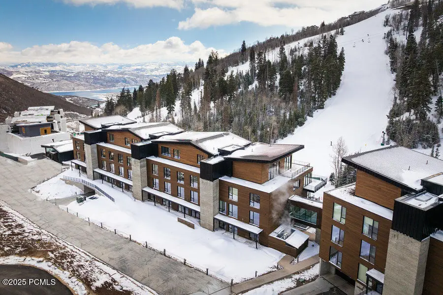 3267 W Deer Hollow Road #2402, Park City, UT 84060 - Image #2