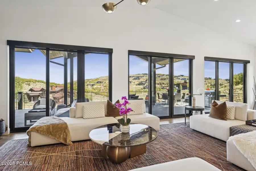9272 Dye Cabins Drive, Park City, UT 84098 - Image #2