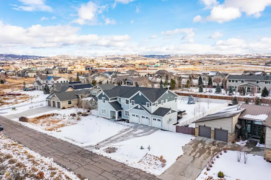 6880 N Greenfield Drive, Park City, UT 84098 - Image #3