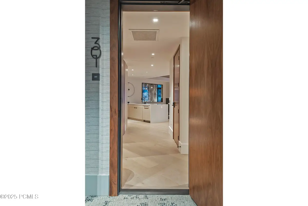 7677 Village Way #301, Park City, UT 84060 - Image #1