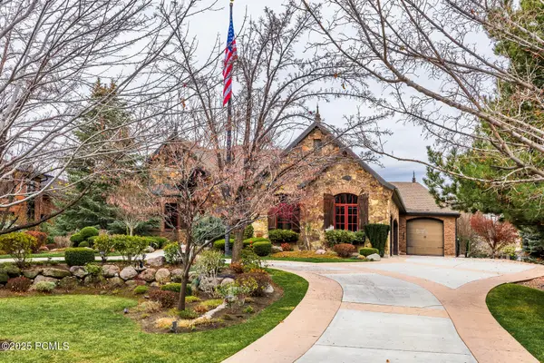 6150 S Murdoch Woods Place, Salt Lake City, UT 84121