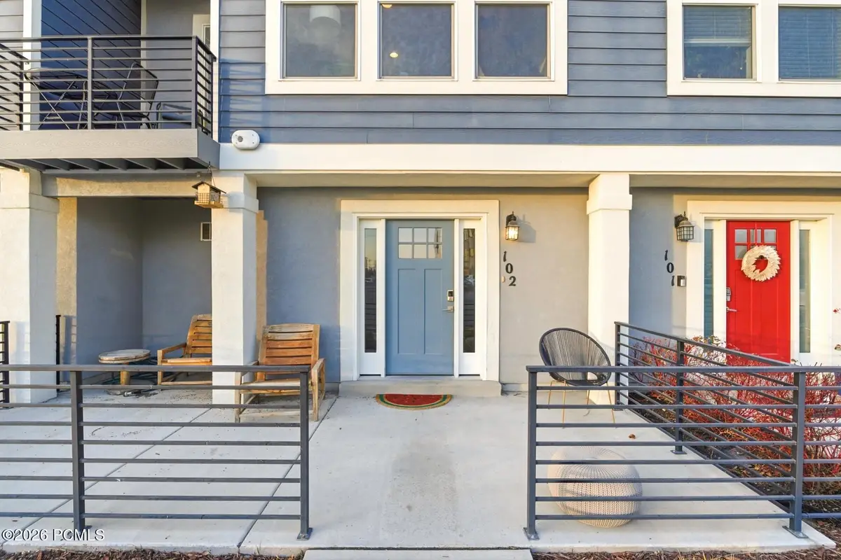 4752 S Hillhouse Cove, Murray, UT 84107 - Image #1