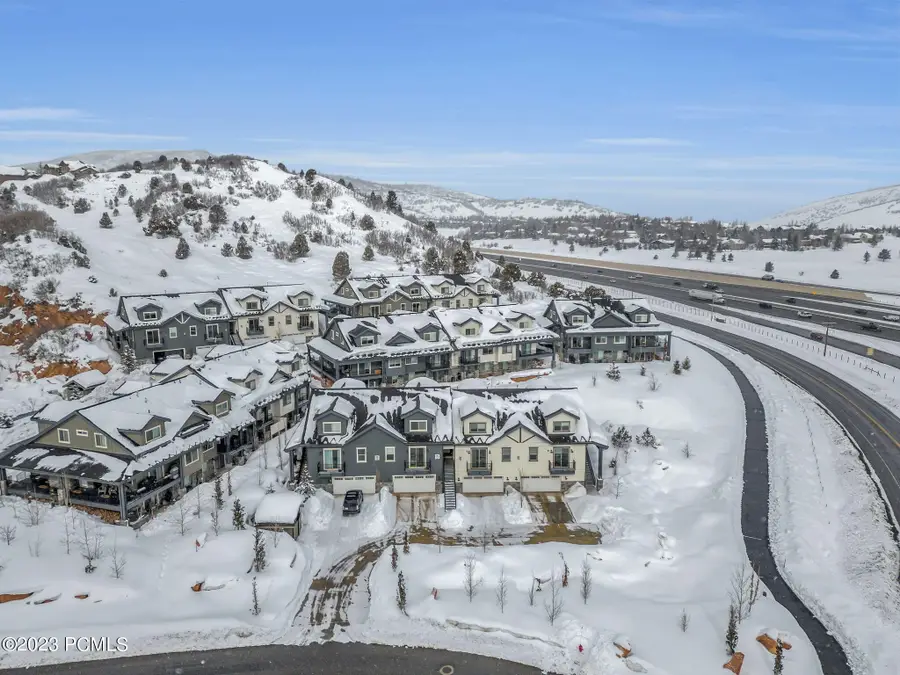 3053 Cedar Dr, Park City, UT 84098 - Image #2