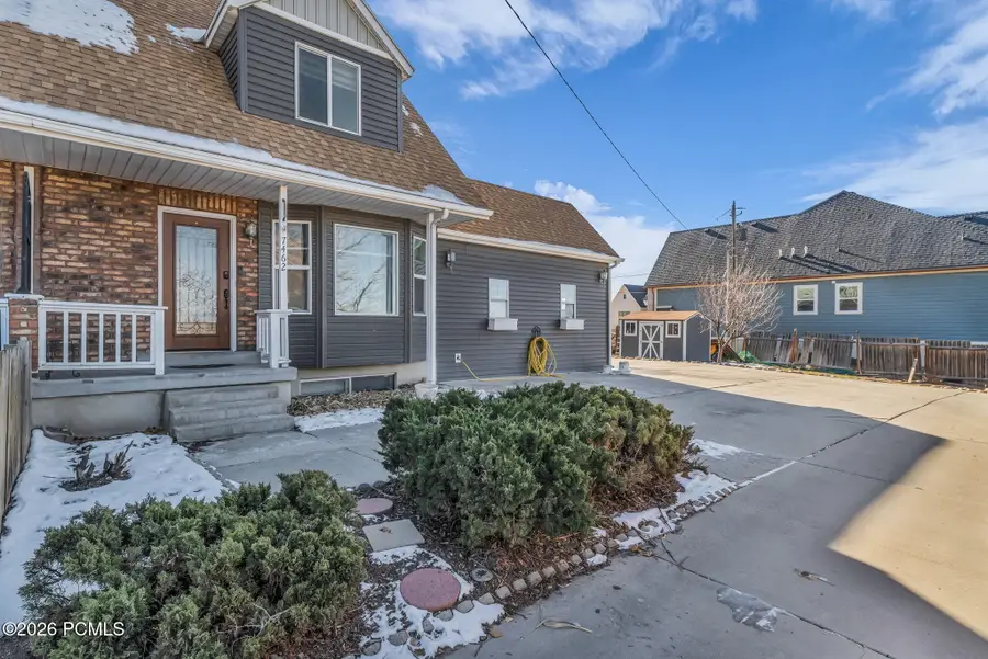 7462 S 2300, Cottonwood Heights, UT 84121 - #2