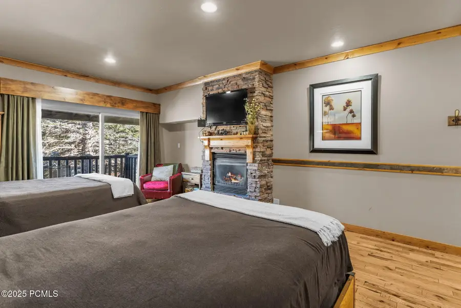 2325 Sidewinder Drive #823, Park City, UT 84060 - Image #2