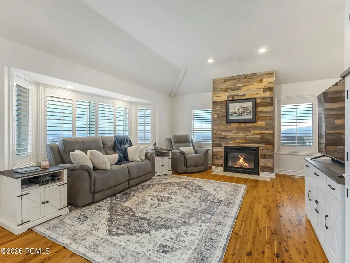 2522 S Scenic Drive, Salt Lake City, UT 84109 - #1