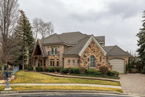 5083 S Clarenden Place, Holladay, UT 84117