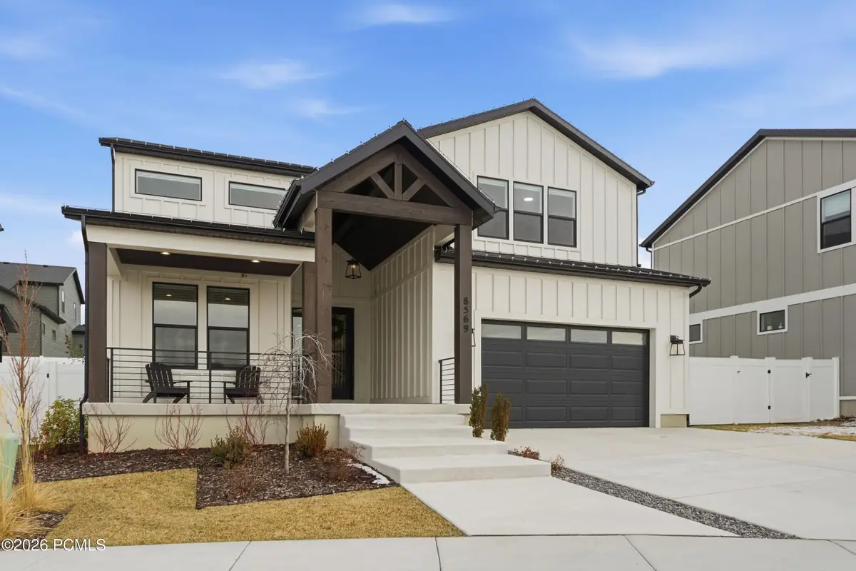 8569 S Round Stone Cove, Sandy, UT 84094 - #1