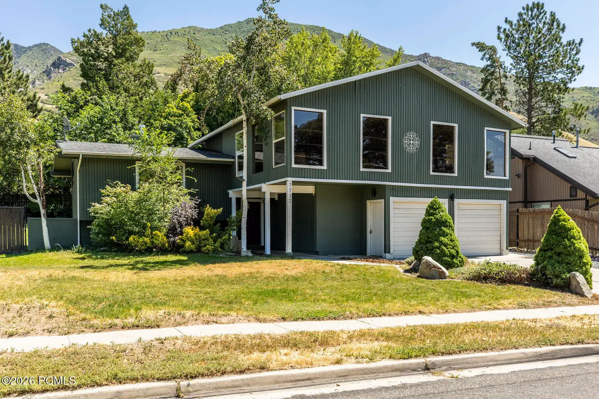 7717 S 3500 East, Cottonwood Heights, UT 84121 - #1