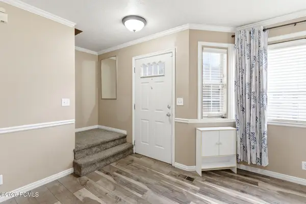 1052 S 950 #Apt 33, Provo, UT 84606