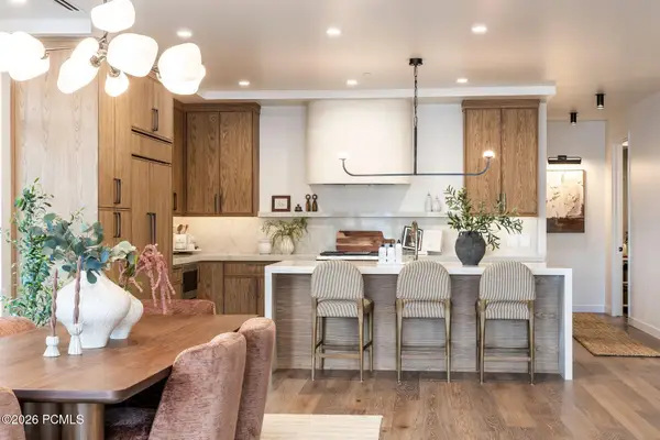 7367 S Canyon Centre Parkway #407, Cottonwood Heights, UT 84121