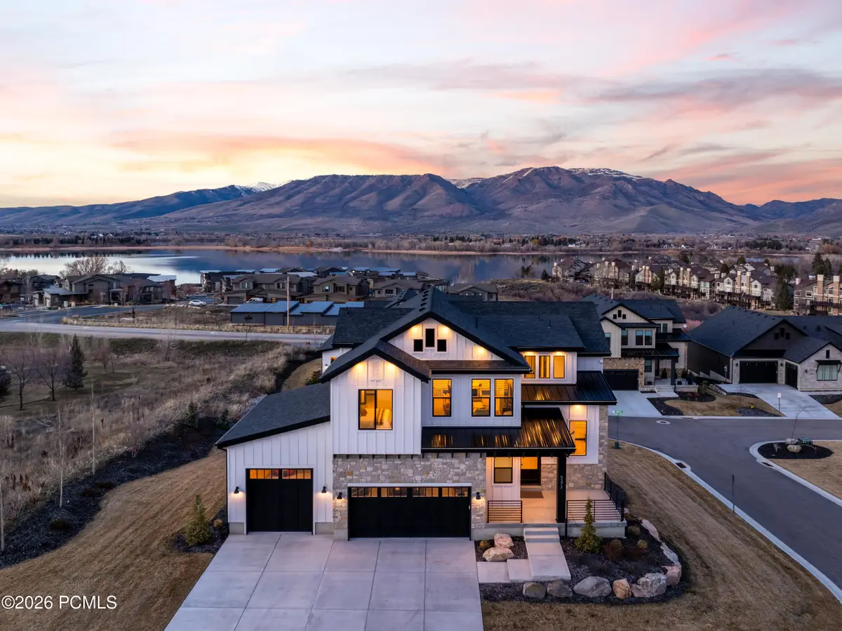 6372 E 950, Huntsville, UT 84317 - #1