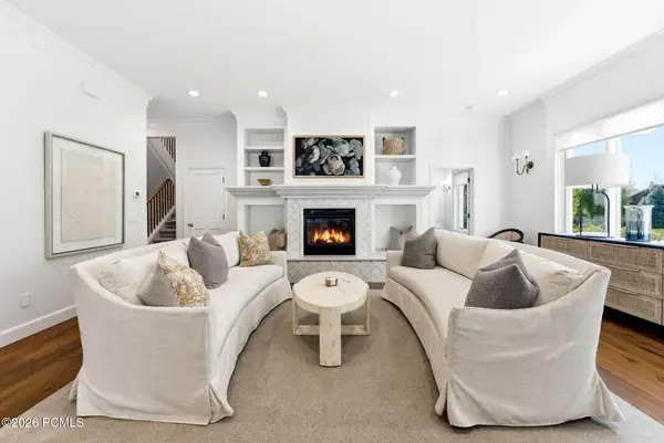 33 W Village Circle, Midway, UT 84049