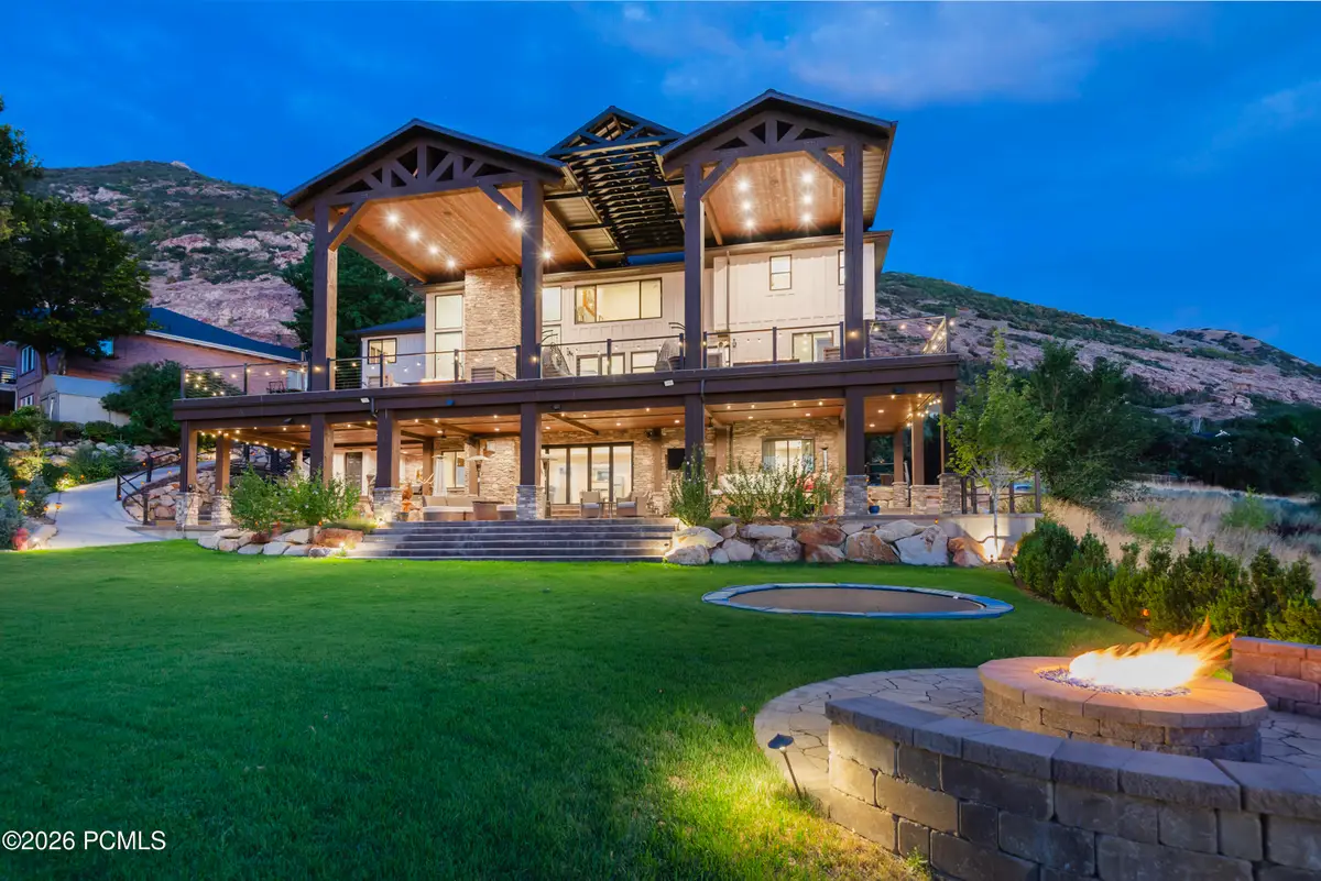2373 E Bear Hills Circle, Draper, UT 84020 - #1