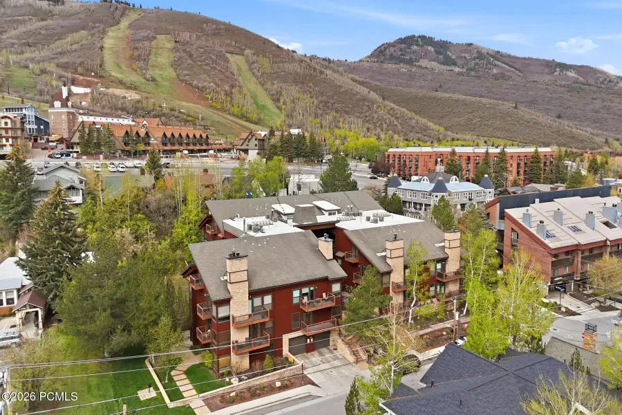 1375 Woodside Avenue #301, Park City, UT 84060 - #3