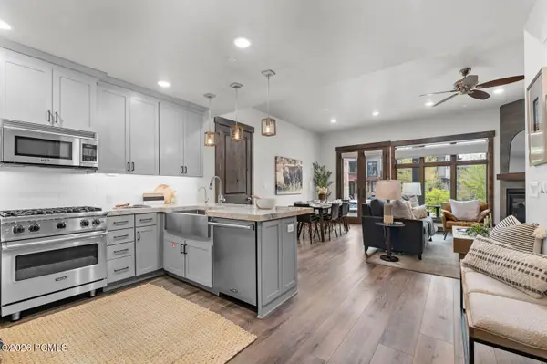 3751 Blackstone Drive #Unit 1b, Park City, UT 84098