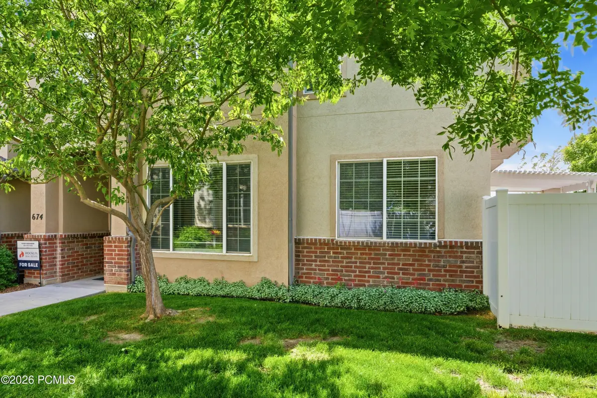 674 Canterbury Lane, North Salt Lake, UT 84054 - #1