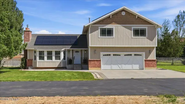 702 W 3000 South, Daniel, UT 84032