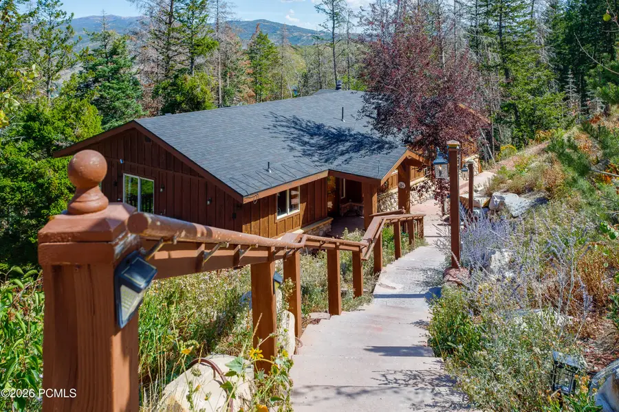 390 Matterhorn Drive, Park City, UT 84098 - #3